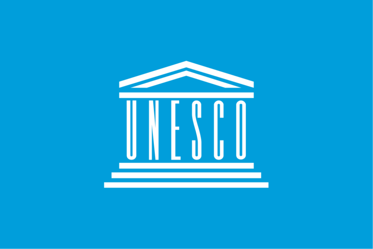 Flag_of_UNESCO.svg